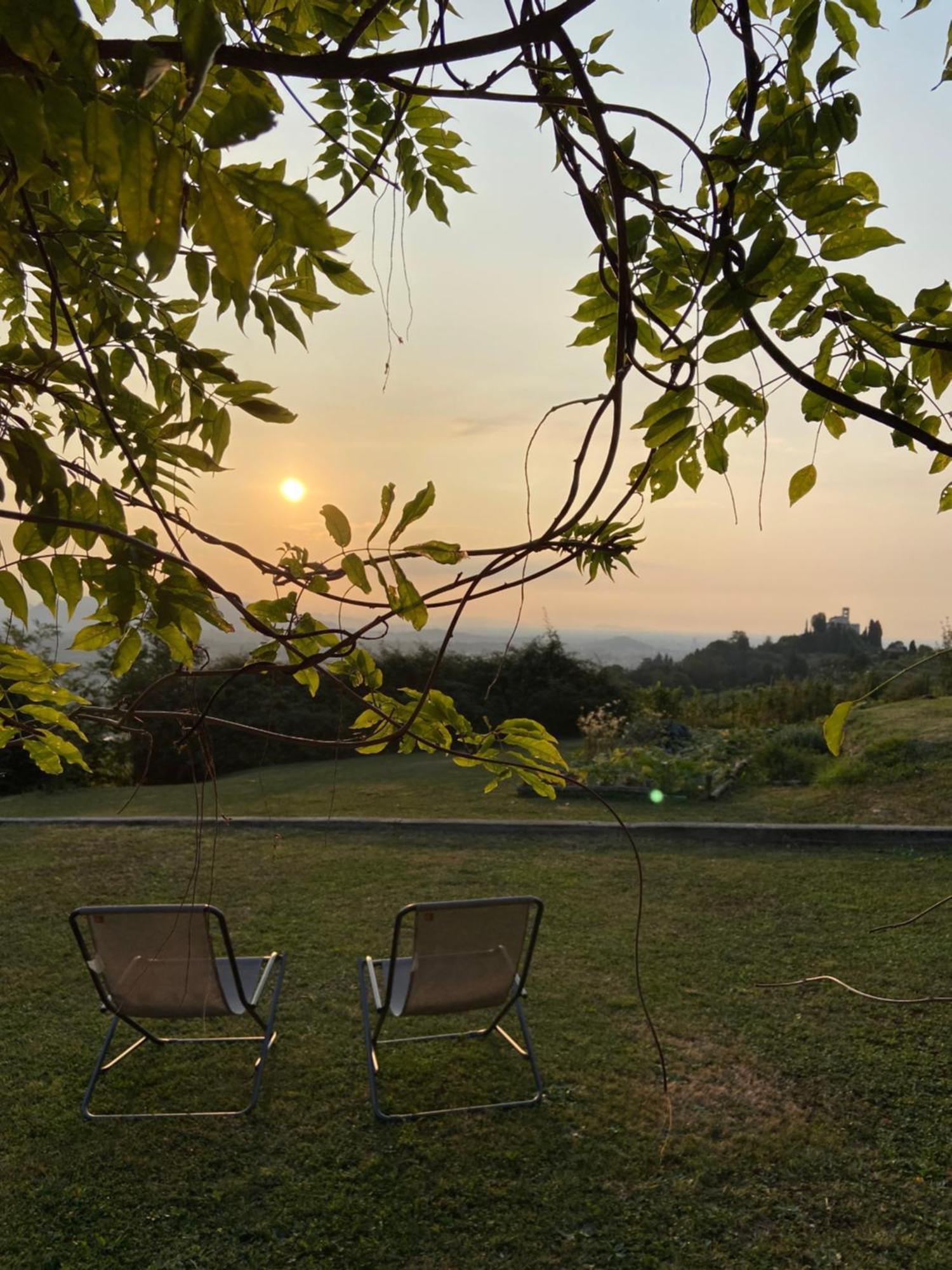 Castagna Amara Villa Montevecchia Buitenkant foto